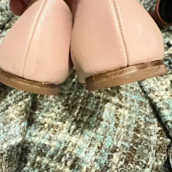 Tory Burch Pink and Black Flats with Gold Logo - Picture 3 of 6